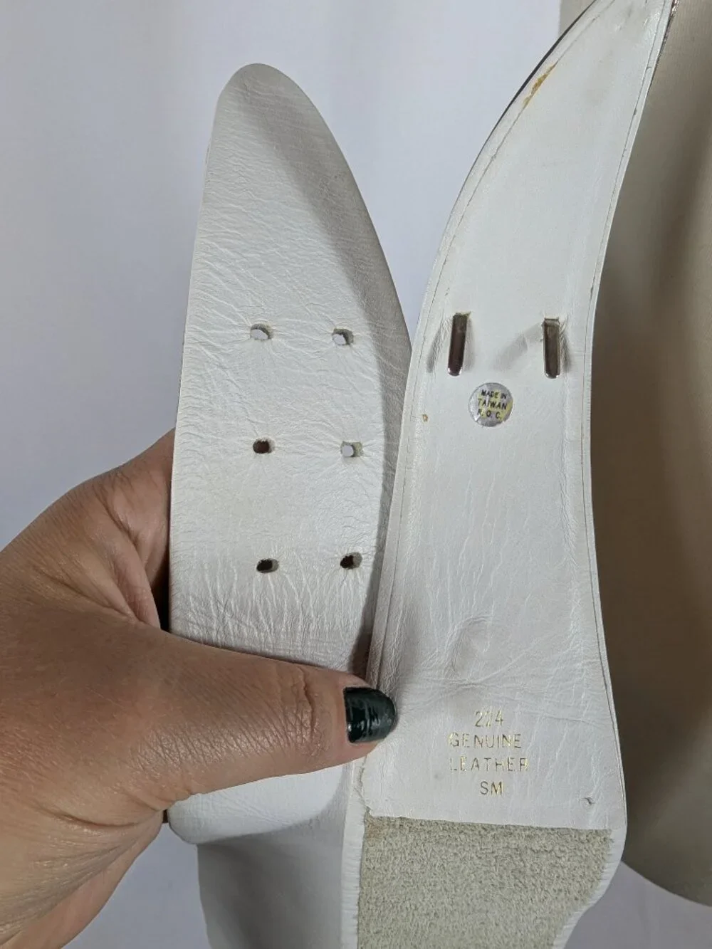 N/A vintage white